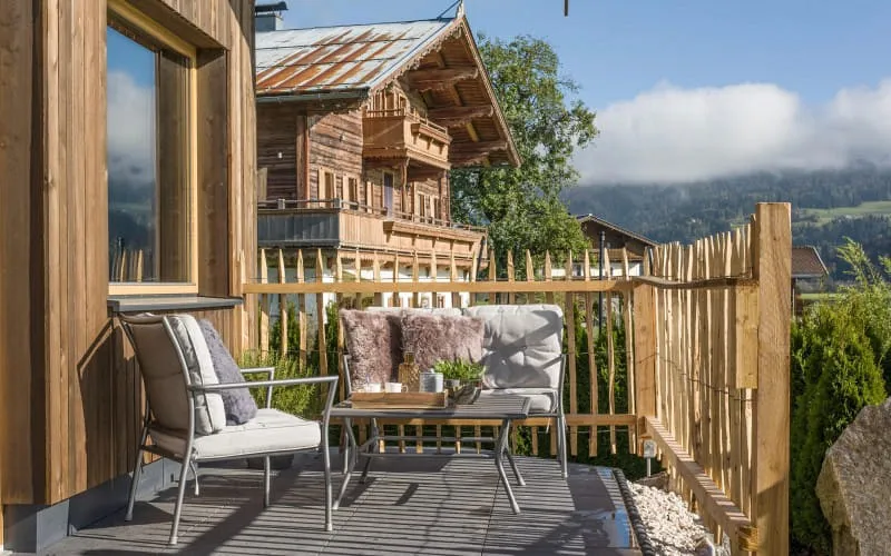 natzenhof_st_johann_chalet_seeblick_terrasse.jpg