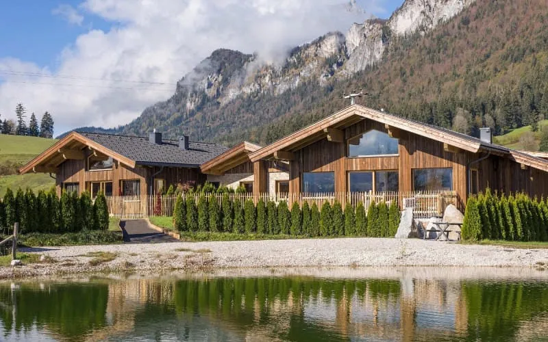 natzenhof_st_johann_chalet_bergb.jpg