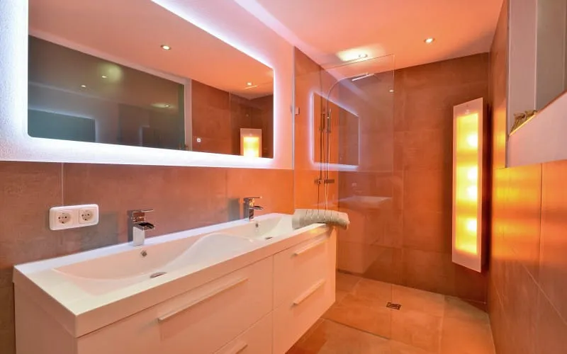 narzenhofstjohannbaernstettenbadezimmer2.jpg